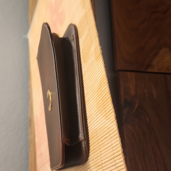 Gucci Vintage Brown Leather Structured Pouch - Picture 12 of 12